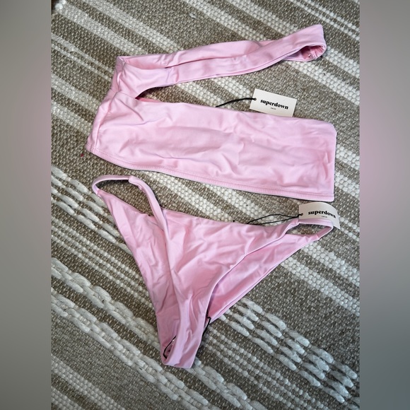 superdown Other - NWT Superdown Arianna Bikini top and bottom